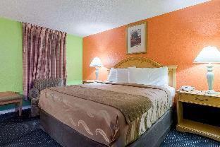 Highway Hotel Paris
