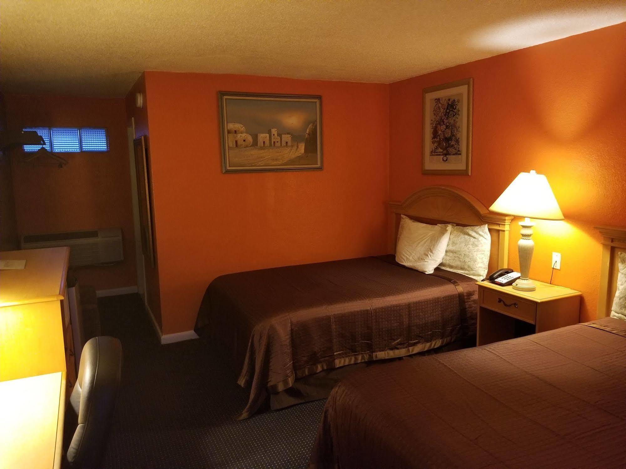 Hotel Highway Paris