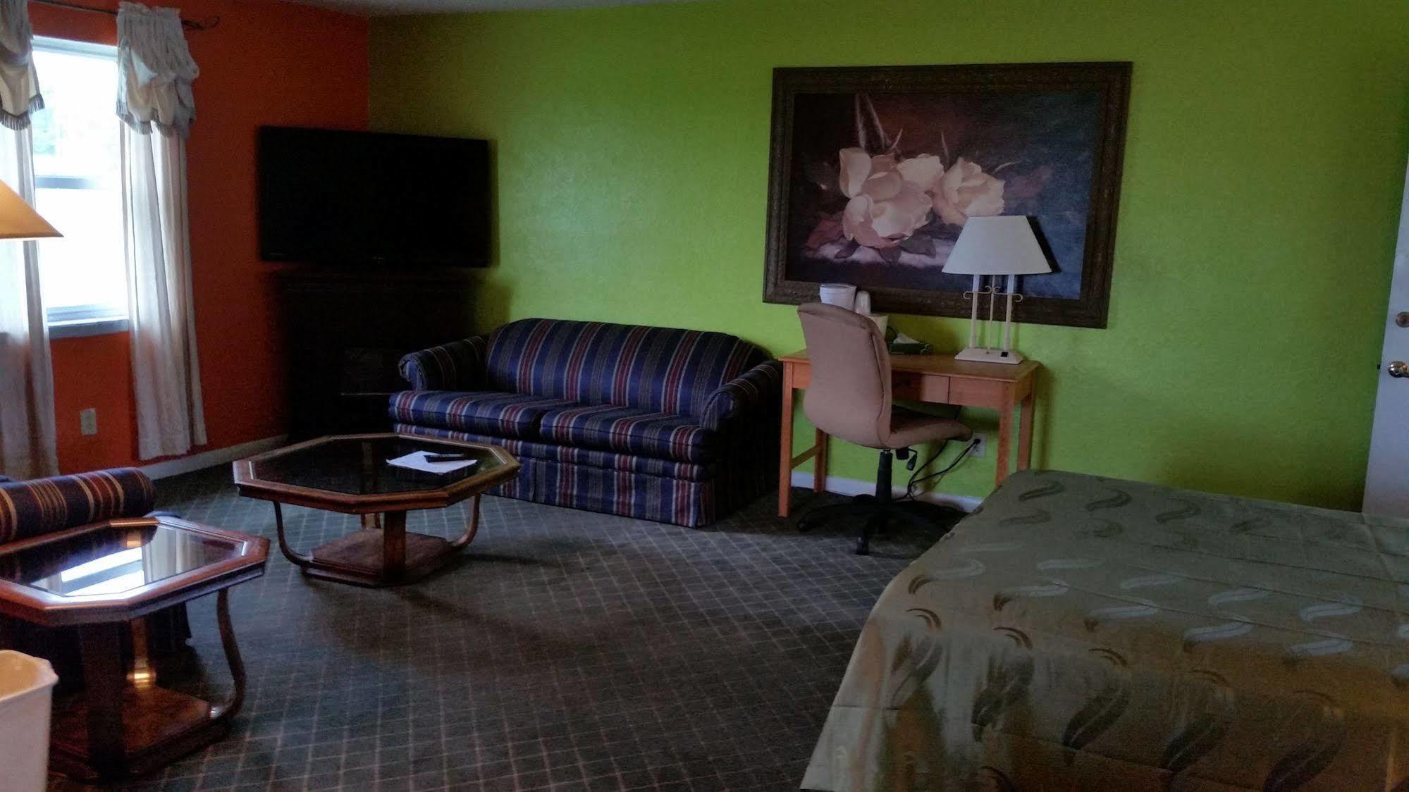 Hotel Highway 3*